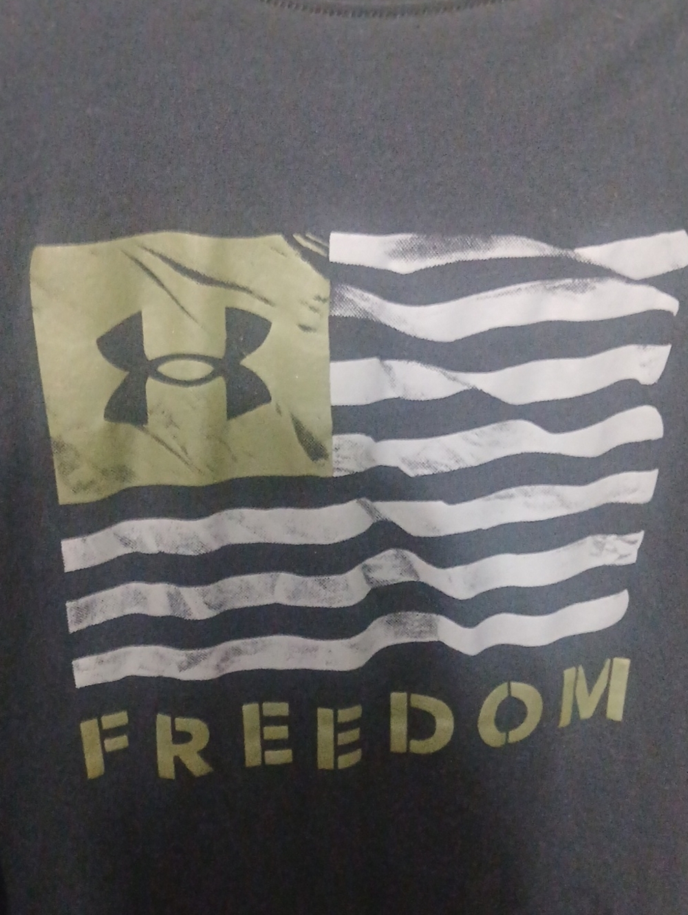 Under Armour Men’s Black Short-Sleeve Graphic Tee Duo (Skull & Freedom) - Picture 7 of 9